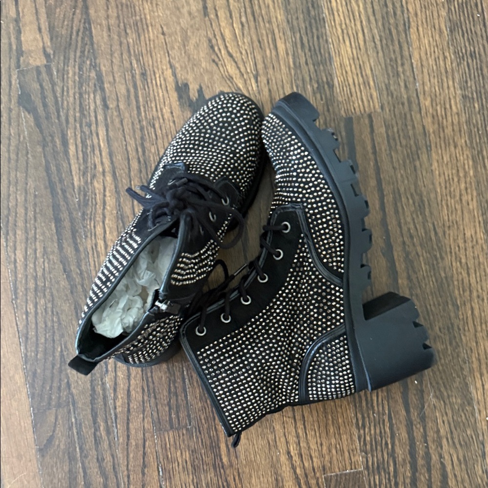 Black Studded Lace-Up Chunky Heel Boots